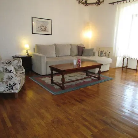 Seafront Apt Riva Apartment Makarska